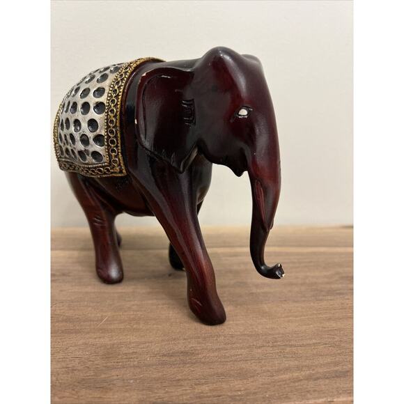 Decorative Wooden Elephant Figurine Collectable‎ Hand Painted 6 inches - Picture 5 of 9